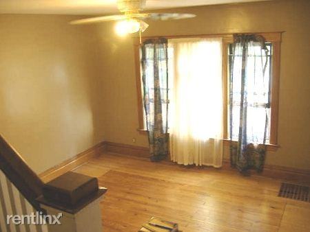 107-109 Monroe Street -$1500 per side  Available August thru July - Photo 3 of 10