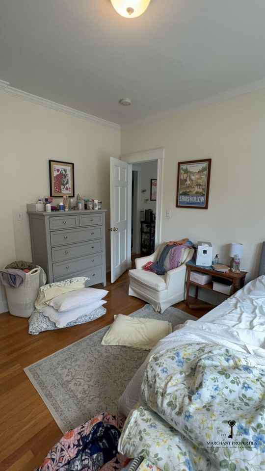 109 Kilsyth Rd #3 - Photo 4 of 24