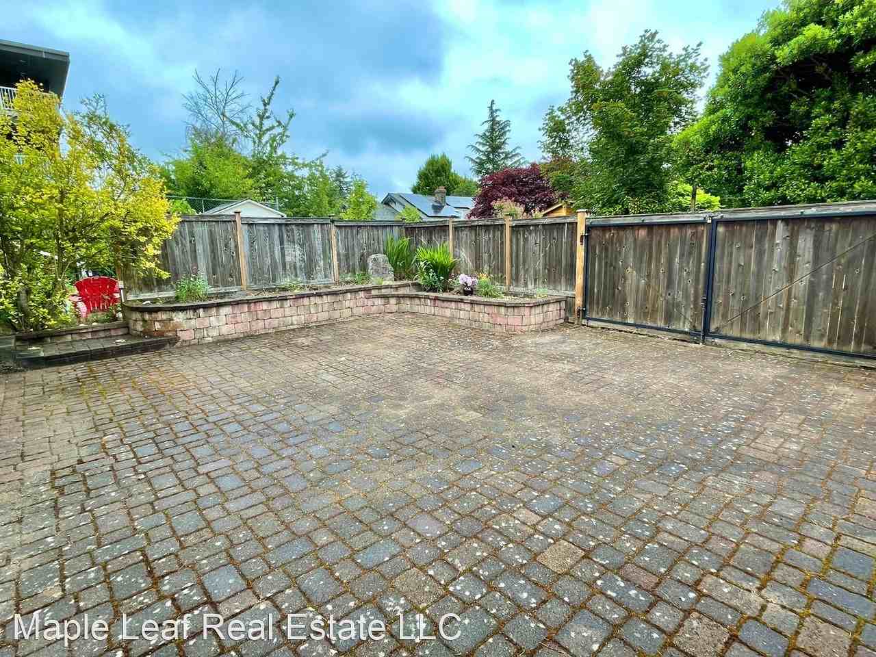 8322 9th Ave Nw - Photo 3 of 26
