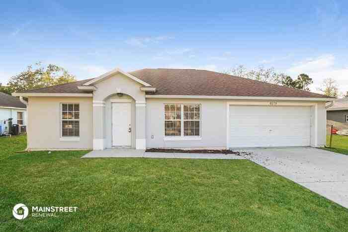8075 105th Ct - Photo 2 of 15