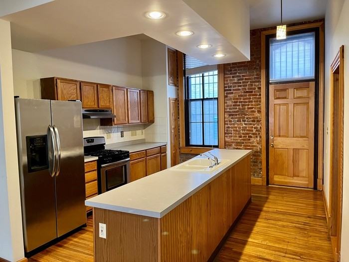 409 1/2 N Main St #1 - Photo 3 of 31