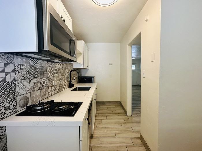 56 N Euclid Ave #56 - Photo 3 of 10