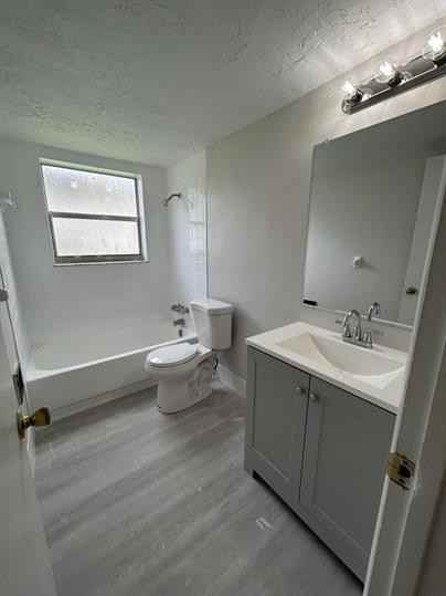 INC NL 14 - Photo 2 of 6