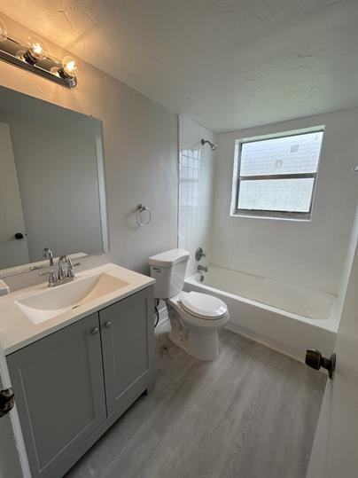 INC NL 14 - Photo 3 of 6