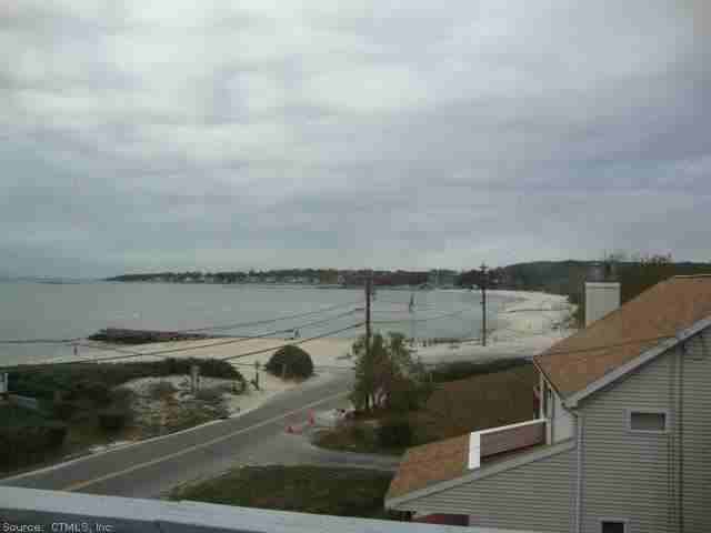 220 Giants Neck Rd - Photo 2 of 14