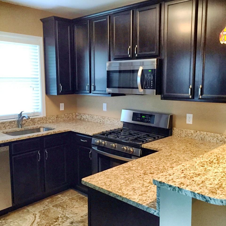 1026 Dolores Ave - Photo 2 of 8