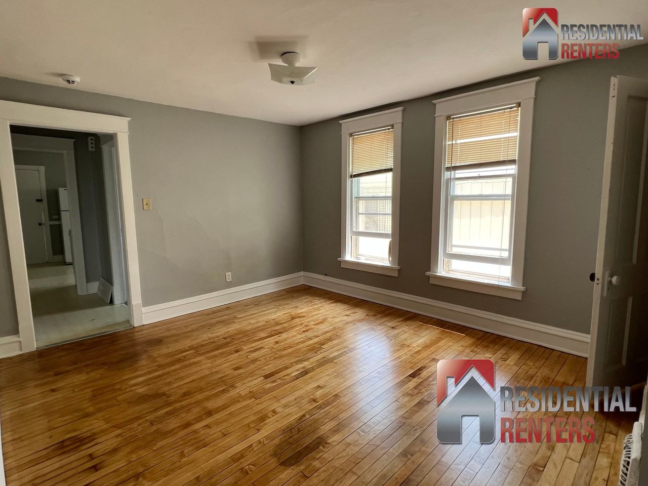 3240 North Cambridge Avenue - Photo 2 of 14