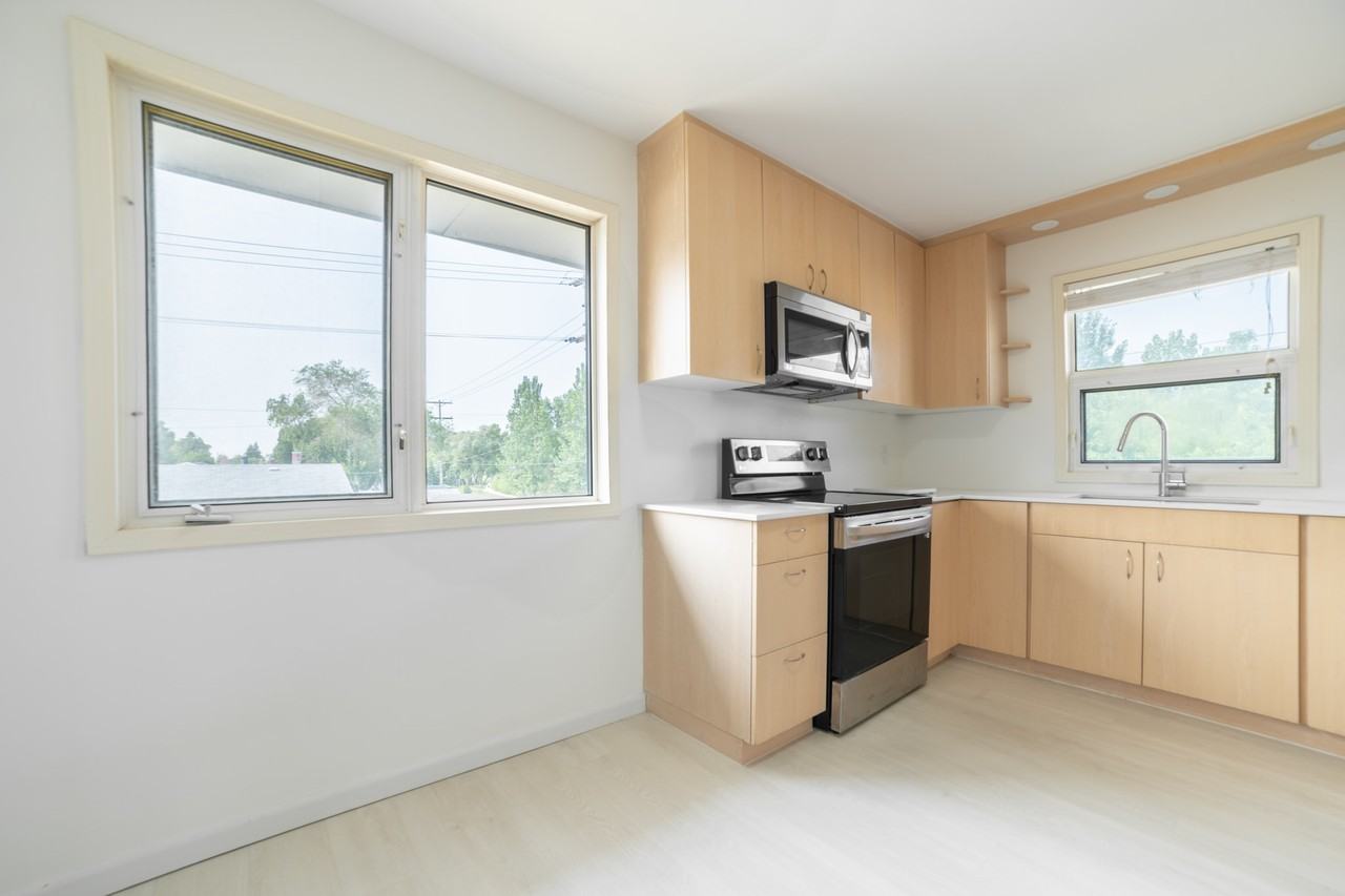 853 Centennial Street - Photo 3 of 21