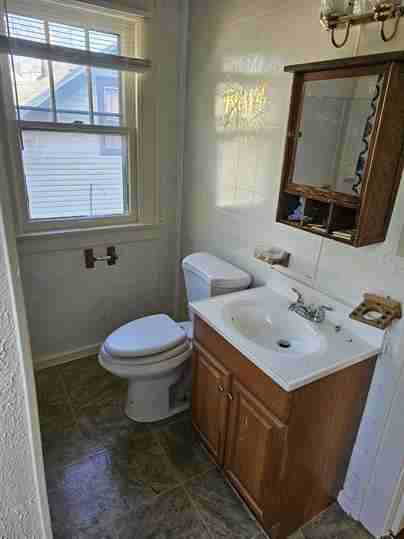 539 E Boston Ave - Photo 3 of 7