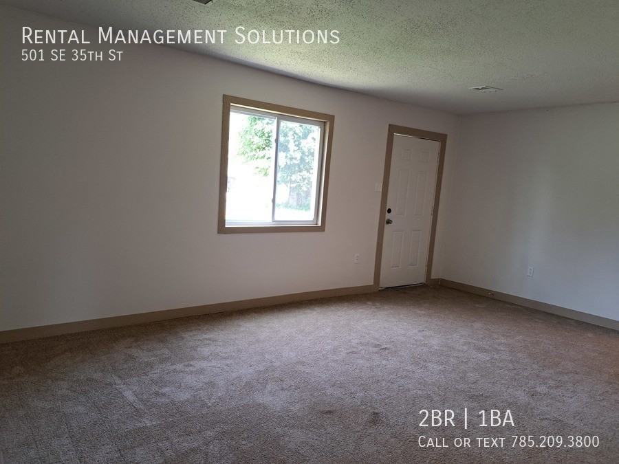 501 Se 35th St - Photo 3 of 20