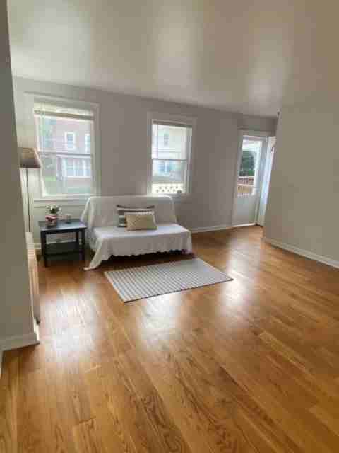 12 Talbot St - Photo 3 of 16