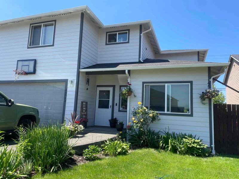 20512 78th Ave E - Photo 3 of 32