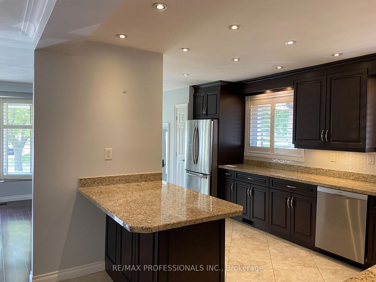 9 Guernsey Drive #None - Photo 2 of 6