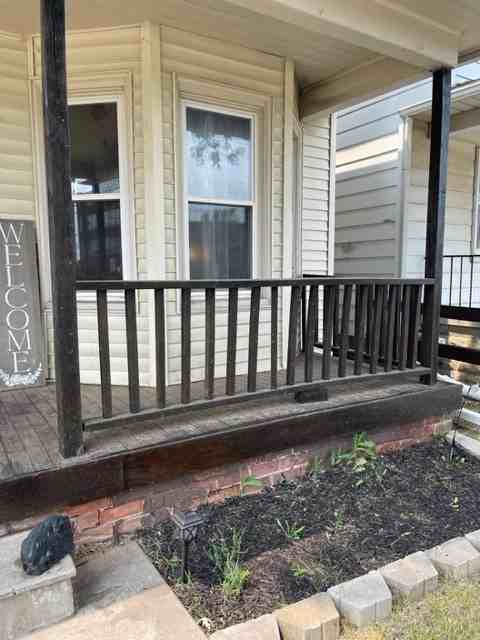 724 Spencer St - Photo 2 of 26