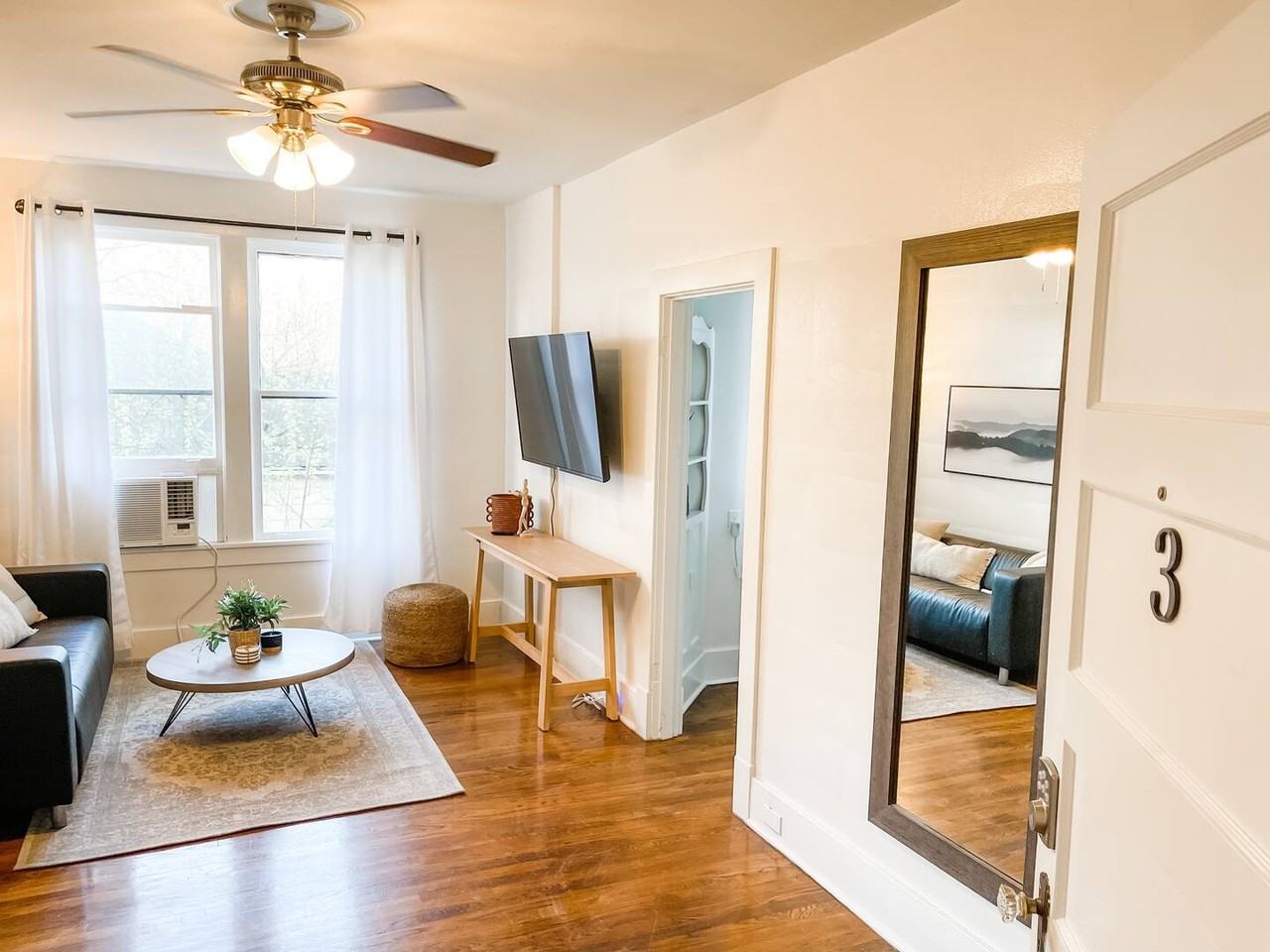 2109 Harbert Ave #3 - Photo 2 of 18