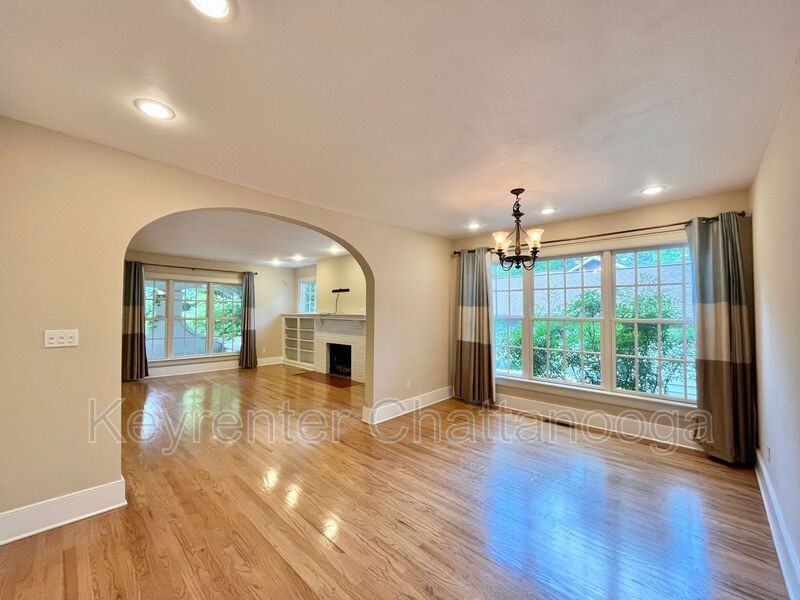 1610 Hixson Pike - Photo 4 of 15