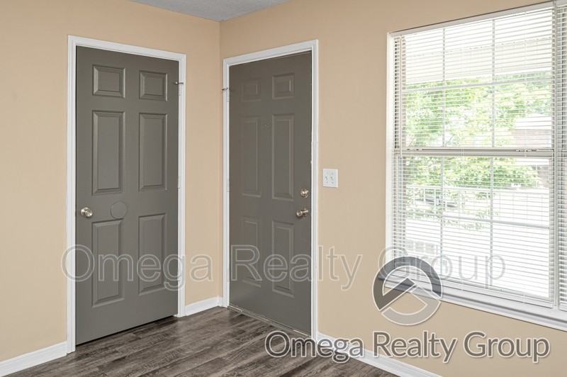 40 Ratliff St #8 - Photo 6 of 22