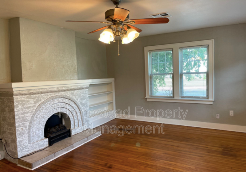 1501 Nw 43rd St - Photo 2 of 9