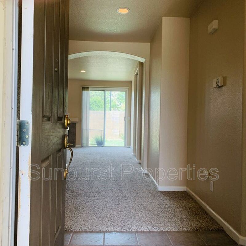 1815 Larkflower Way - Photo 3 of 37