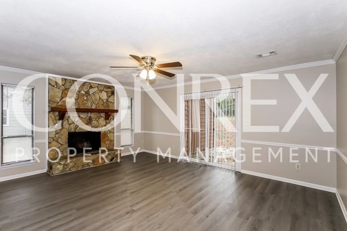 333 Stagecoach Way - Photo 3 of 12