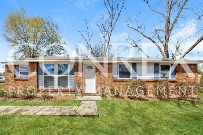 202 Juniper Ct - Photo 2 of 12