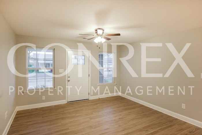 605 30th St N - Photo 3 of 11