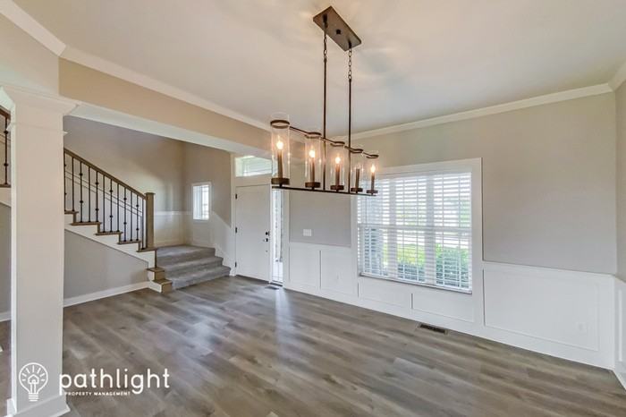 8113 Nw 90th Ter - Photo 3 of 19