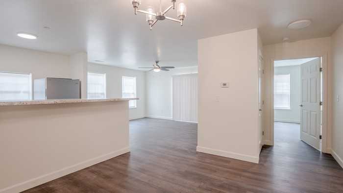 1399 W Springfield Ave - Photo 2 of 8