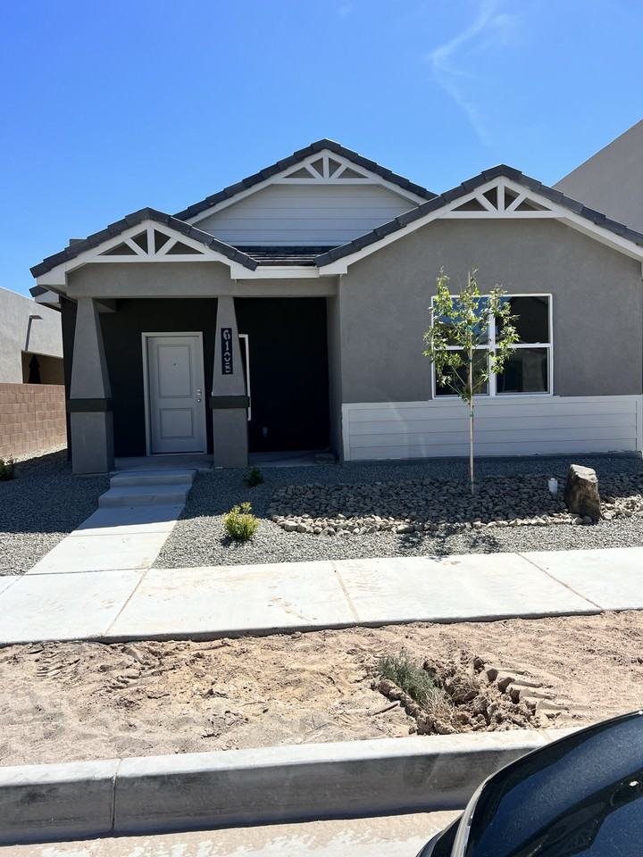 6108 Nauman Dr Se #NA - Photo 2 of 5