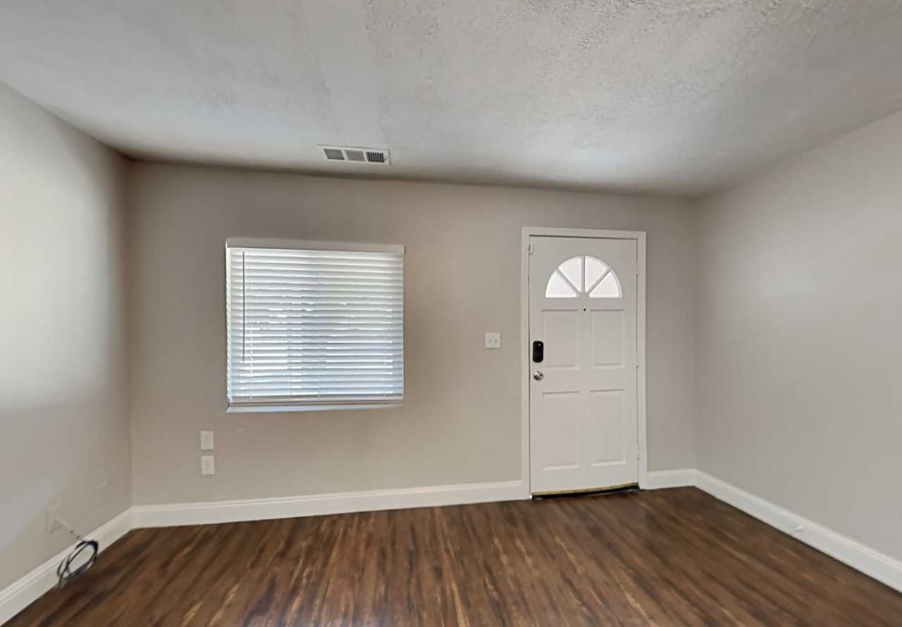 334 C St #NA - Photo 3 of 12