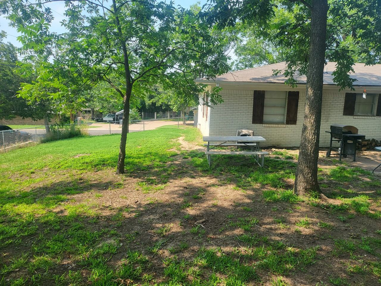 127 N 30th St #NA - Photo 3 of 15