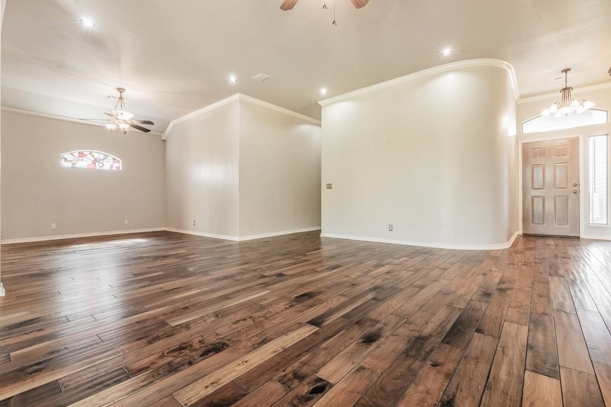 4001 Ne 138th Ter #1 - Photo 5 of 21