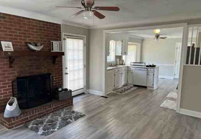 5904 #1 - Photo 3 of 10