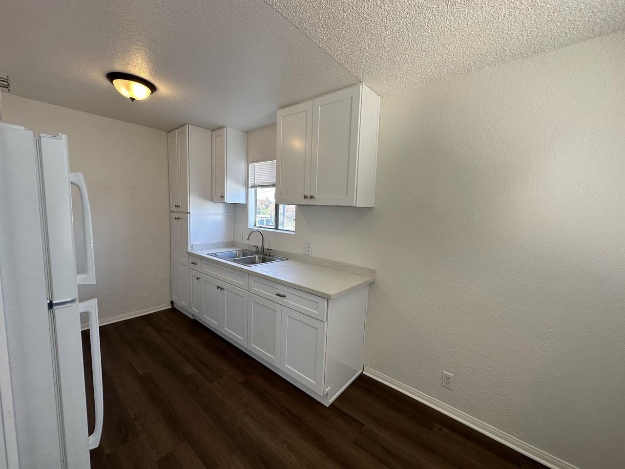 840 Grand Ave #2 - Photo 2 of 12