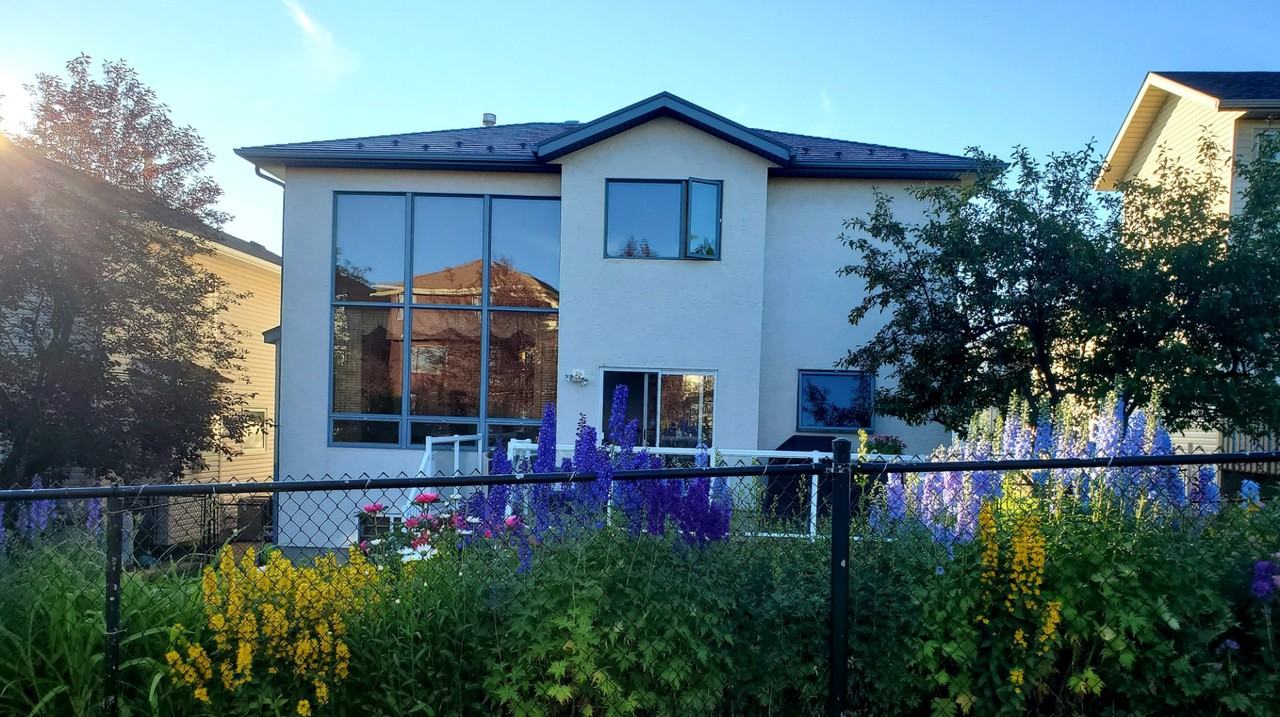 256 Edgebrook Rise Nw - Photo 2 of 29