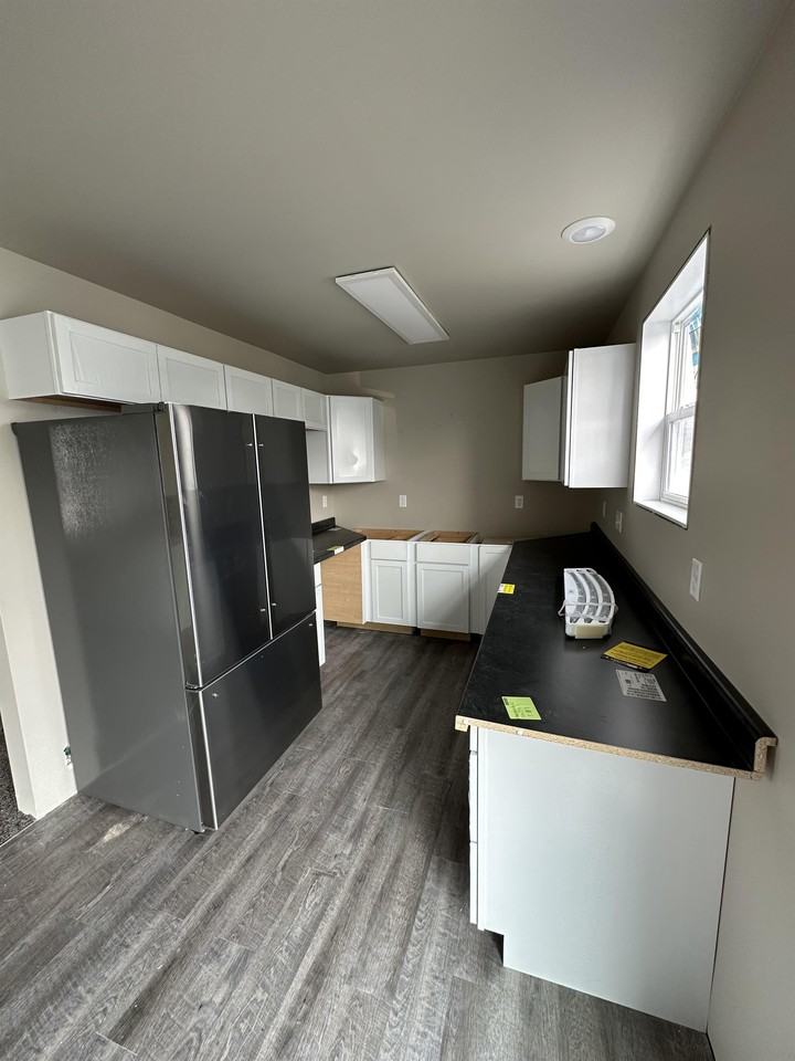 2282 57th Ave S #1 - Photo 3 of 4