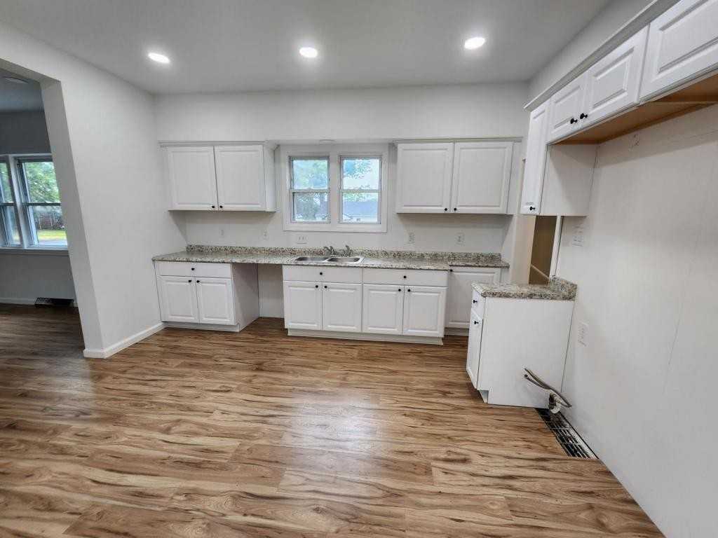 35149 Pardo Street - Photo 7 of 11