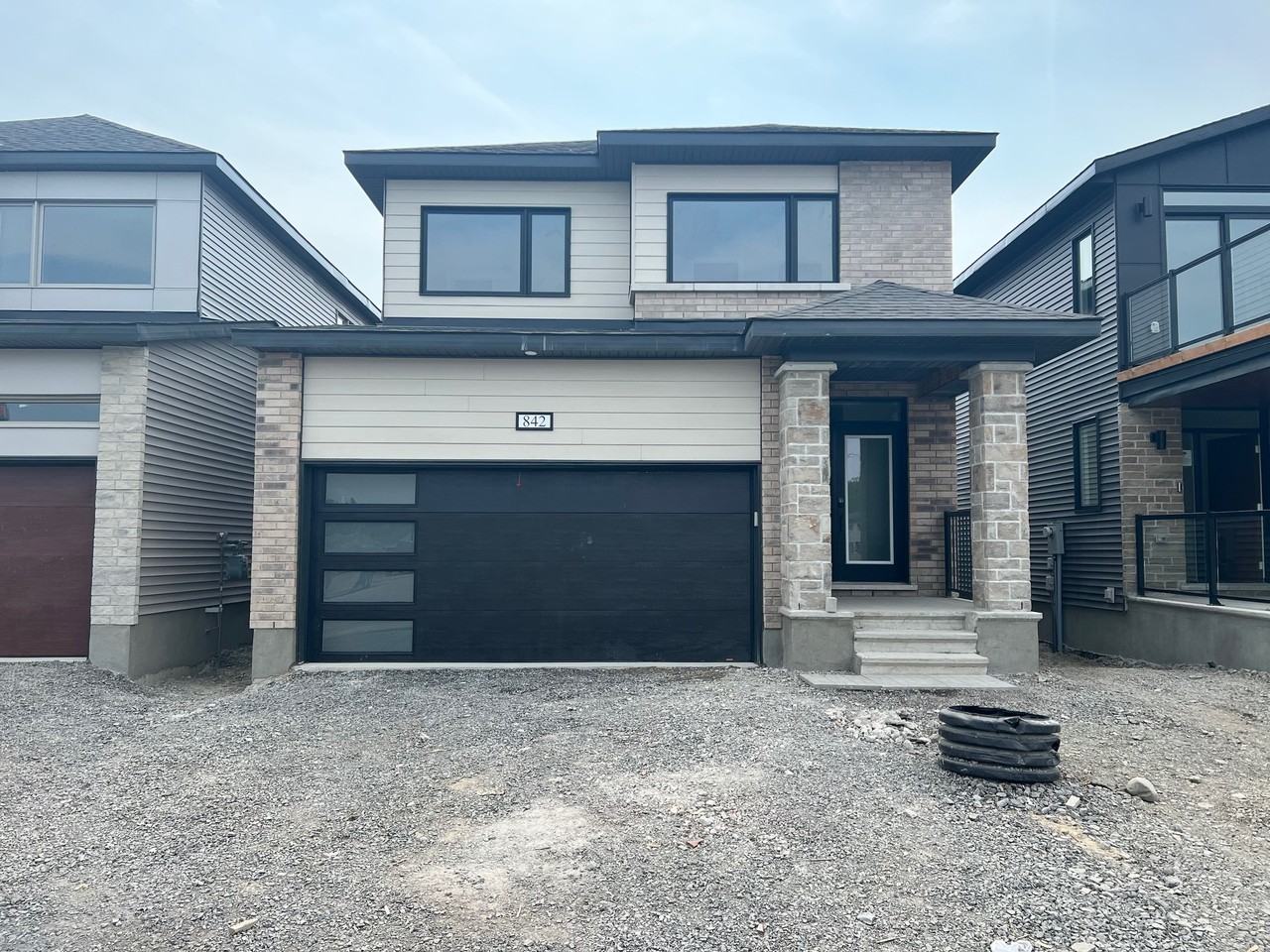 842 Crossgate Street