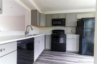 11443 Abbottswood Ct #1 - Photo 3 of 10