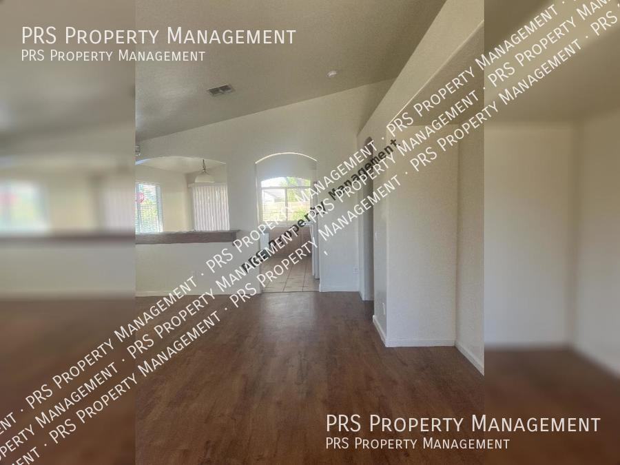 1028 N Golden Key St - Photo 3 of 40