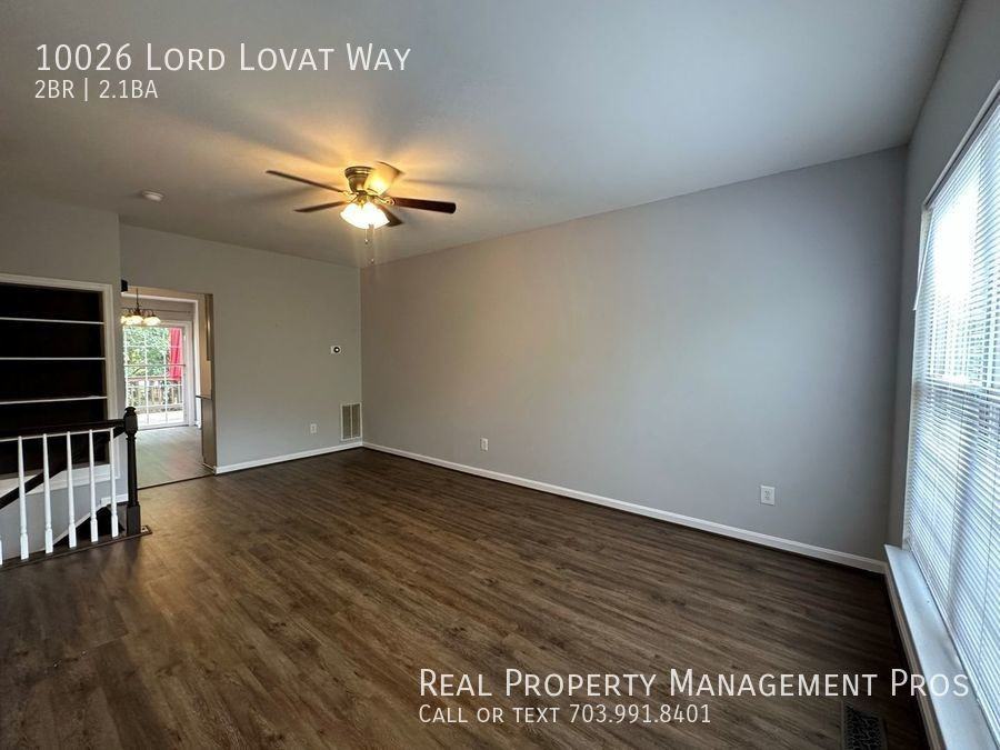 10026 Lord Lovat Way - Photo 3 of 20