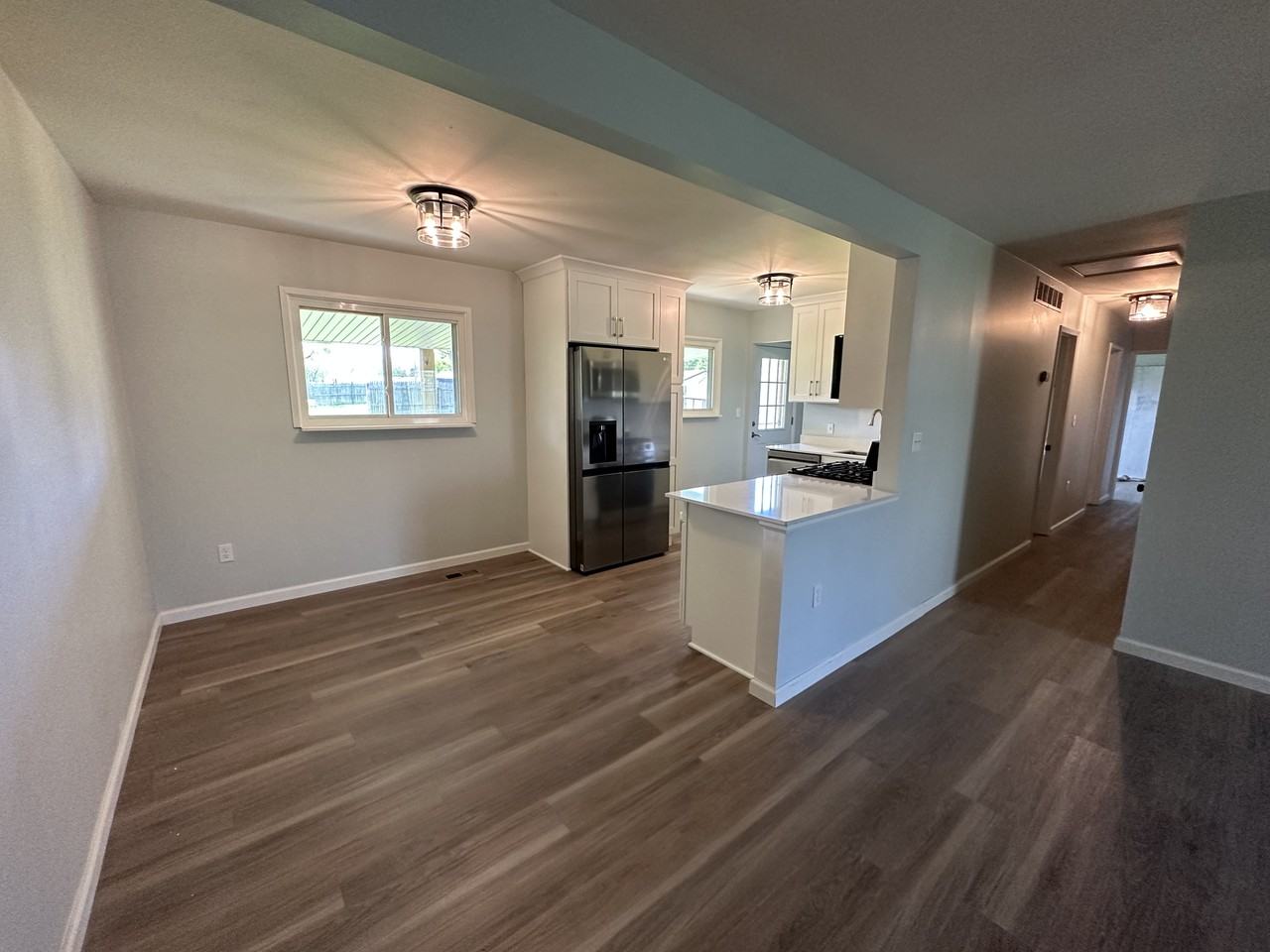 201 Sherwood Dr #NA - Photo 3 of 19