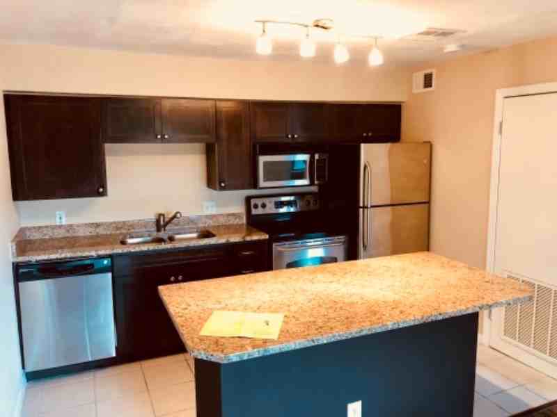 10200 Gandy Blvd N #1028 - Photo 6 of 20