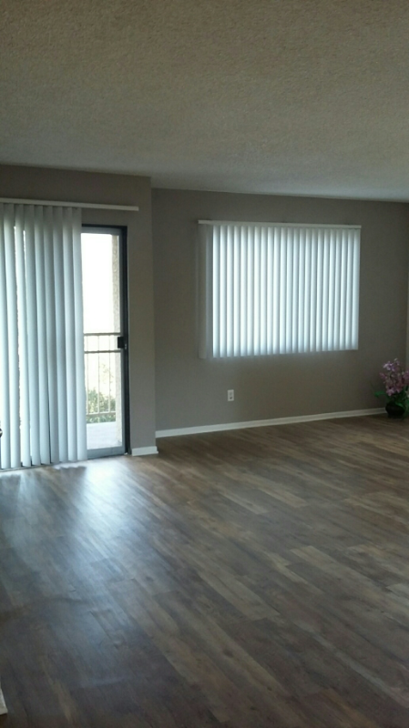 1627 Pasadena Avenue - Photo 3 of 16