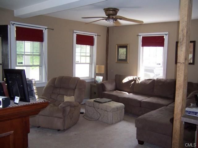 25 Beecher St - Photo 3 of 13