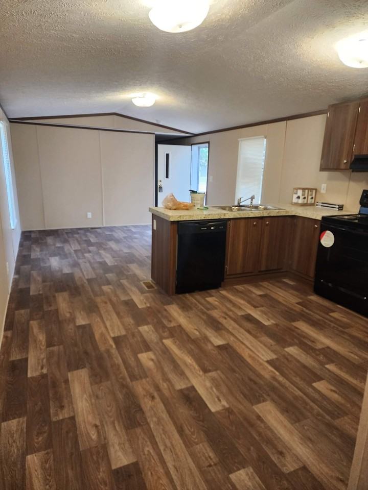 115 A St #115ASTREET - Photo 3 of 15