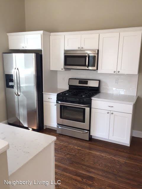 133 W Tulpehocken St - Photo 3 of 15