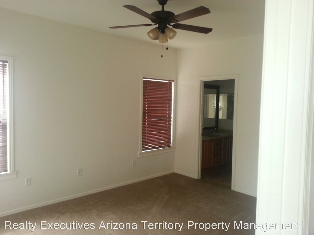 11874 W Fontenelle Dr - Photo 3 of 8