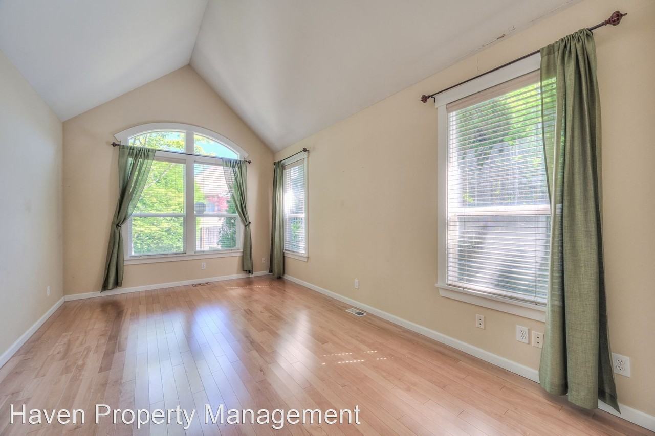 17243 Ne 25th Ct - Photo 3 of 29