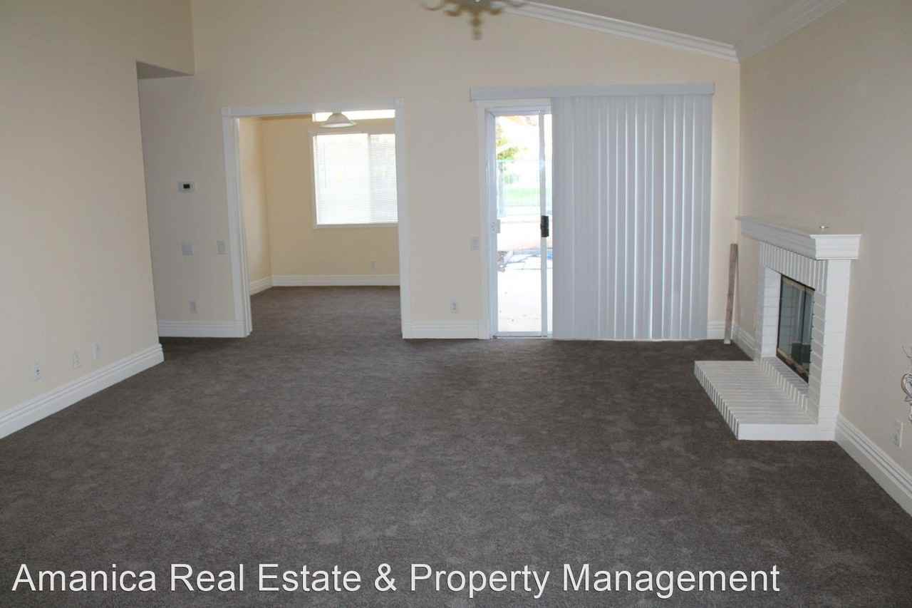 28628 Bridge Water Ln - Photo 2 of 6